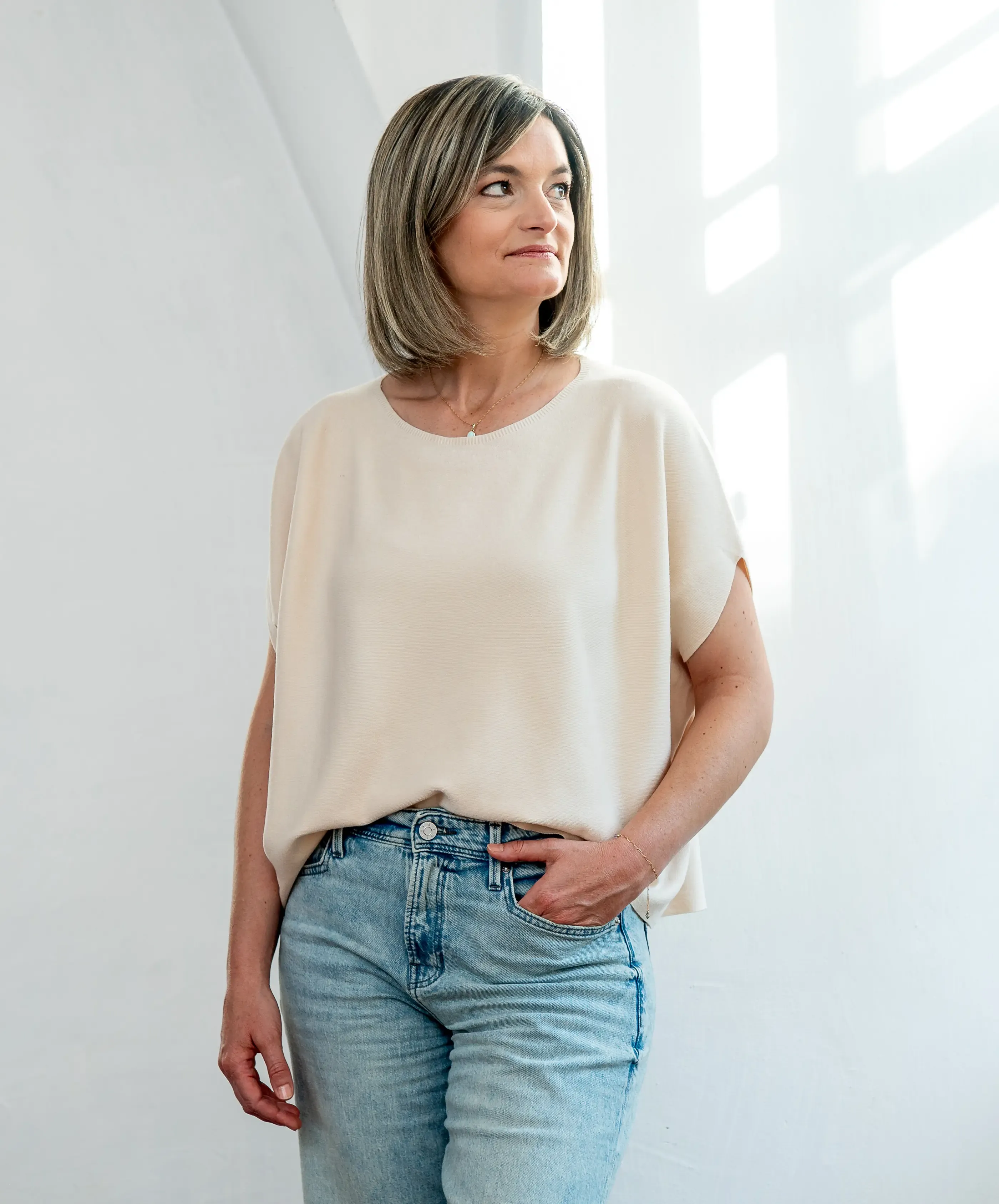 Portrait / Vertical Standing Bild